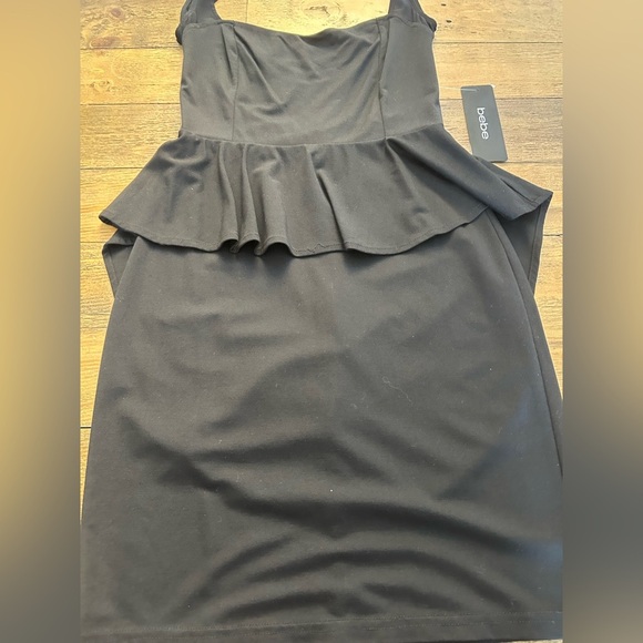 BEBE Black Peplum Bodycon Cocktail Mini Dress Open Back Sweetheart Neckline - Picture 7 of 13